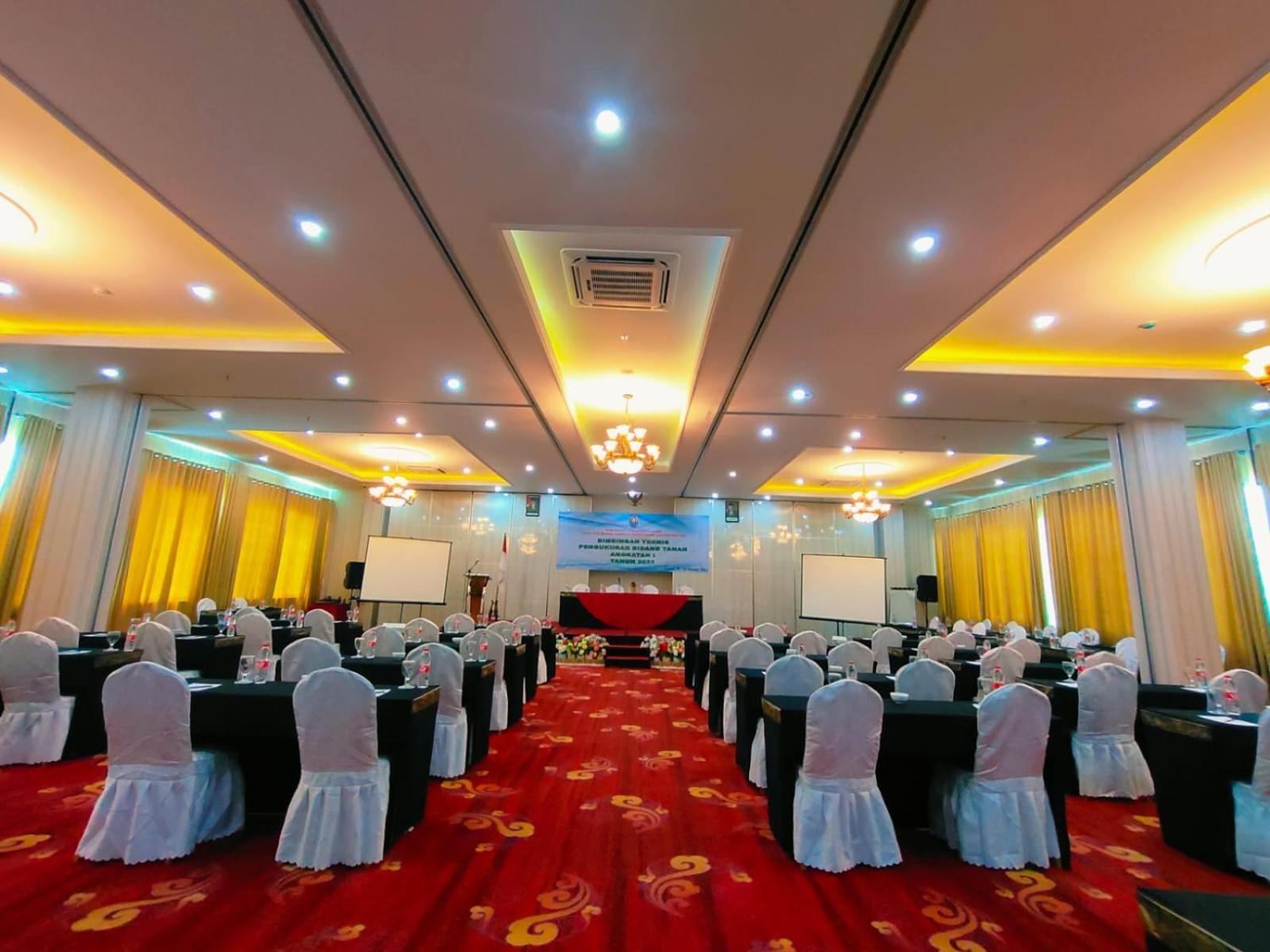 Sindoro Hotel Cilacap By Conary Zewnętrze zdjęcie
