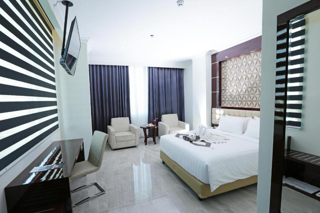 Sindoro Hotel Cilacap By Conary Zewnętrze zdjęcie